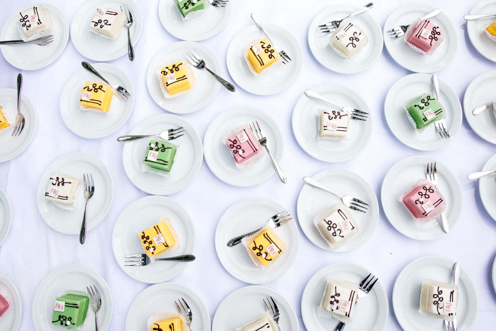 petit fours